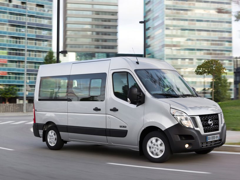 Veicoli commerciali Nissan NV400 Combi